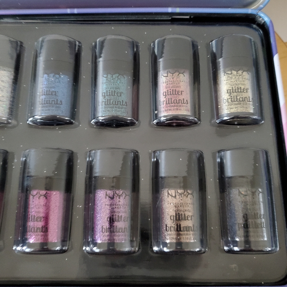 Nyx sugar trip bundle - Picture 6 of 11
